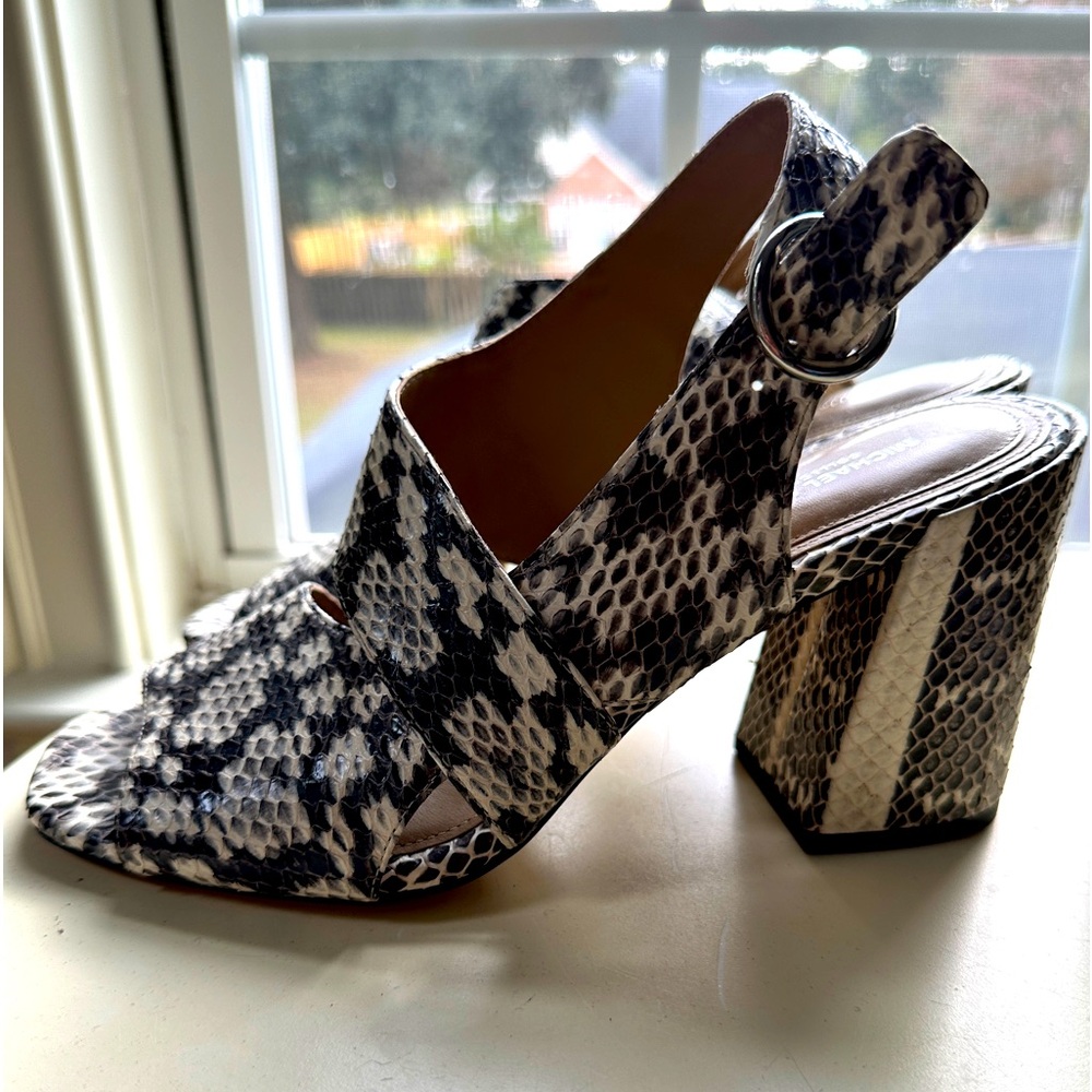 MK Michael Kors size 8 (38) python sandals